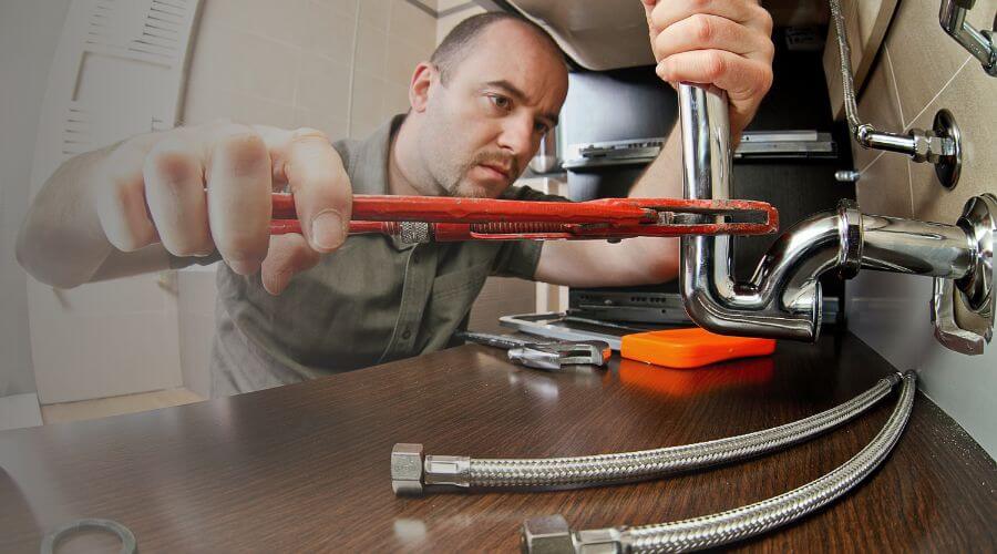 Professional septic tank pumping in Robins, IA